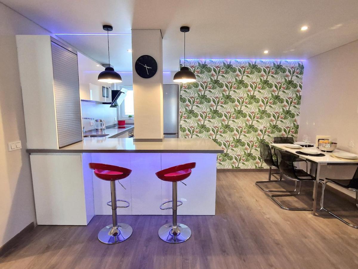 Emerald Apartment - Spacious Modern 2 Bedroom Беналмадена Екстериор снимка